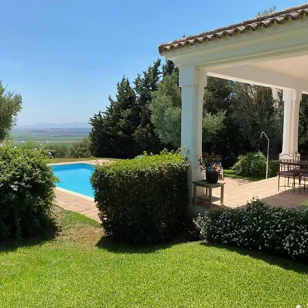 Charming 2 Bedroom On Fairplay Golf Course Villa